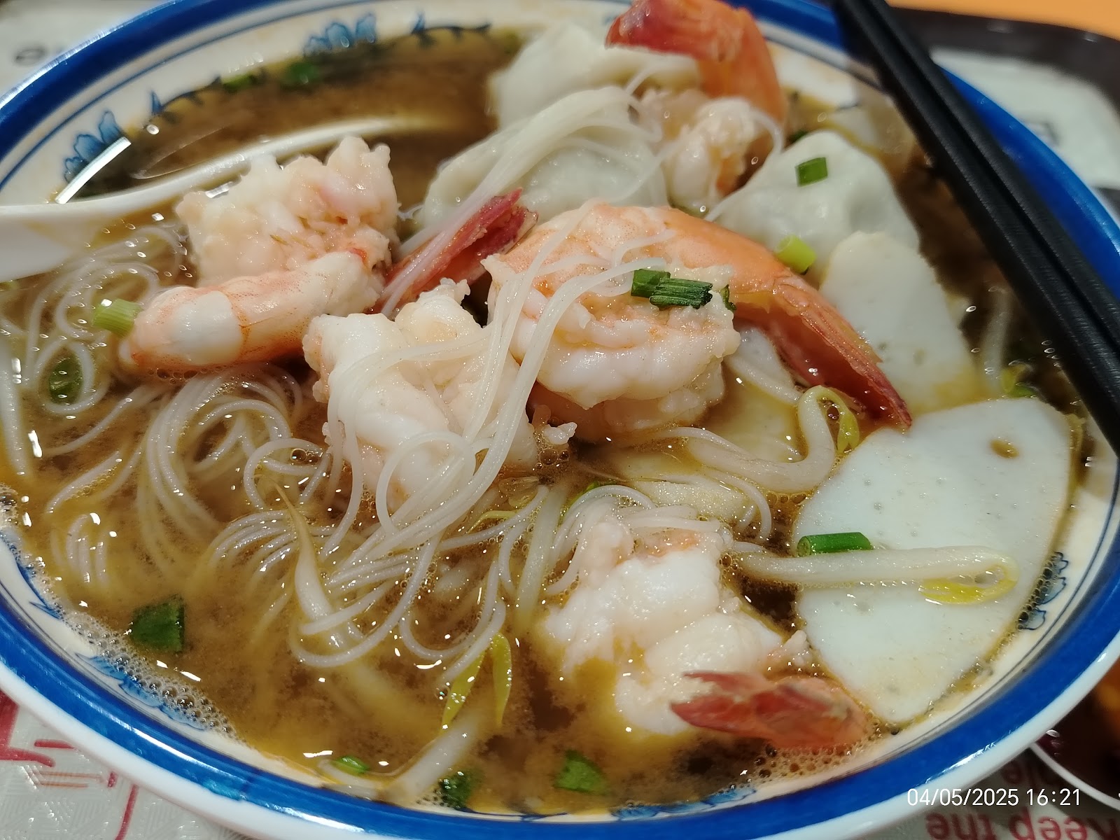 Shang Hai Xia Mian Xiao Long Bao 钱多多上海虾面小笼包