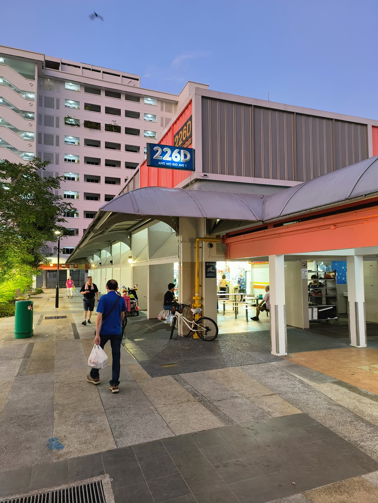 Linda Nasi Padang
