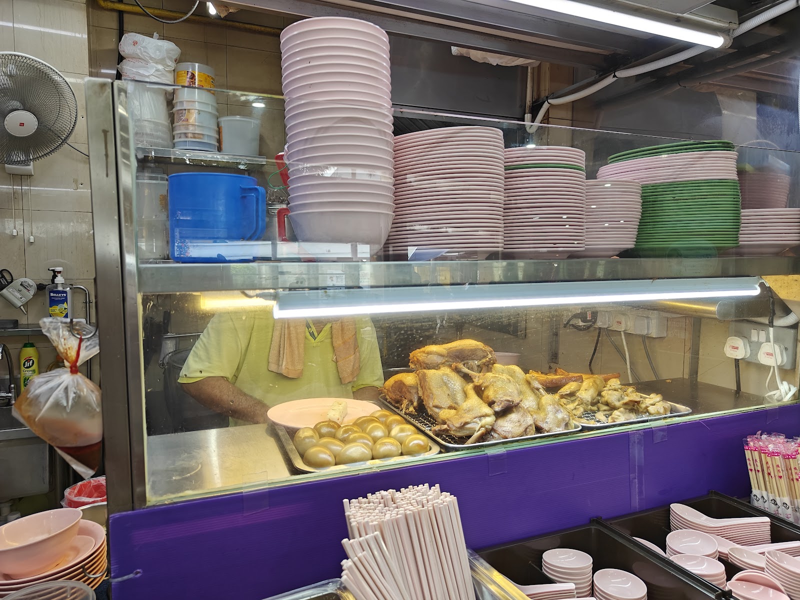 Yi Pin Wei Braised Duck Kway Chap 一品味卤鸭 粿汁