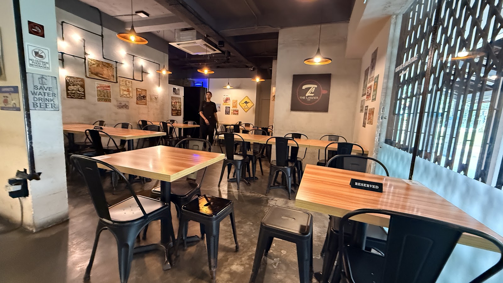 The Larder Cafe