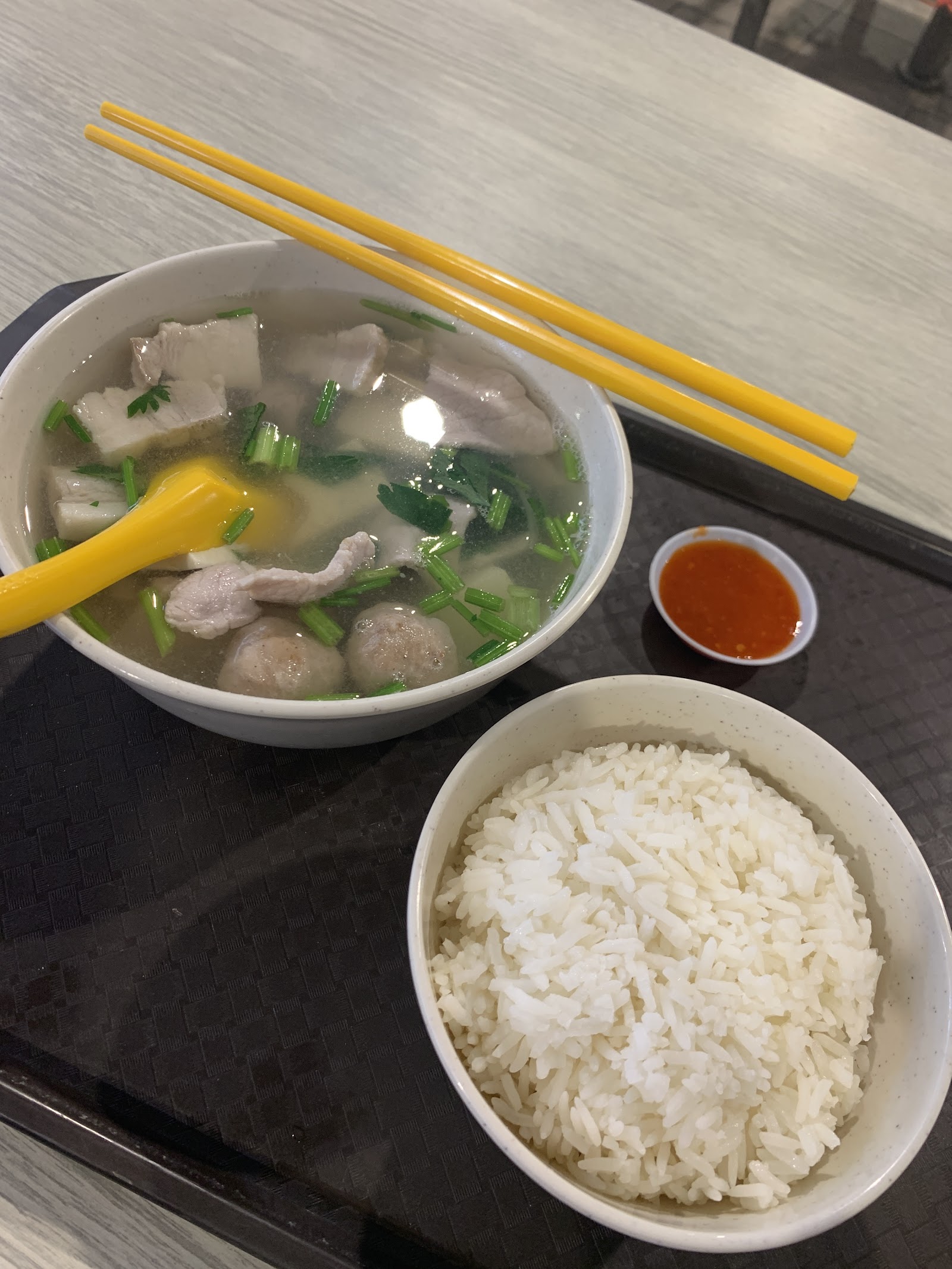 Fu Qiang Pig's Organ Soup 富强猪杂汤