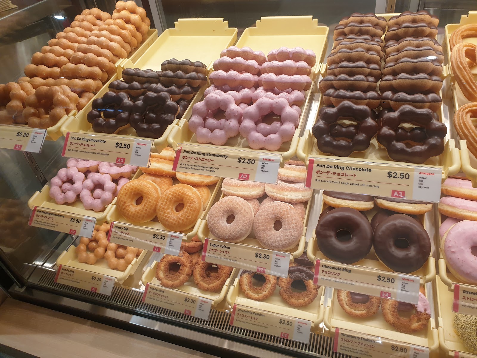 Mister Donut @ Anchorvale Village