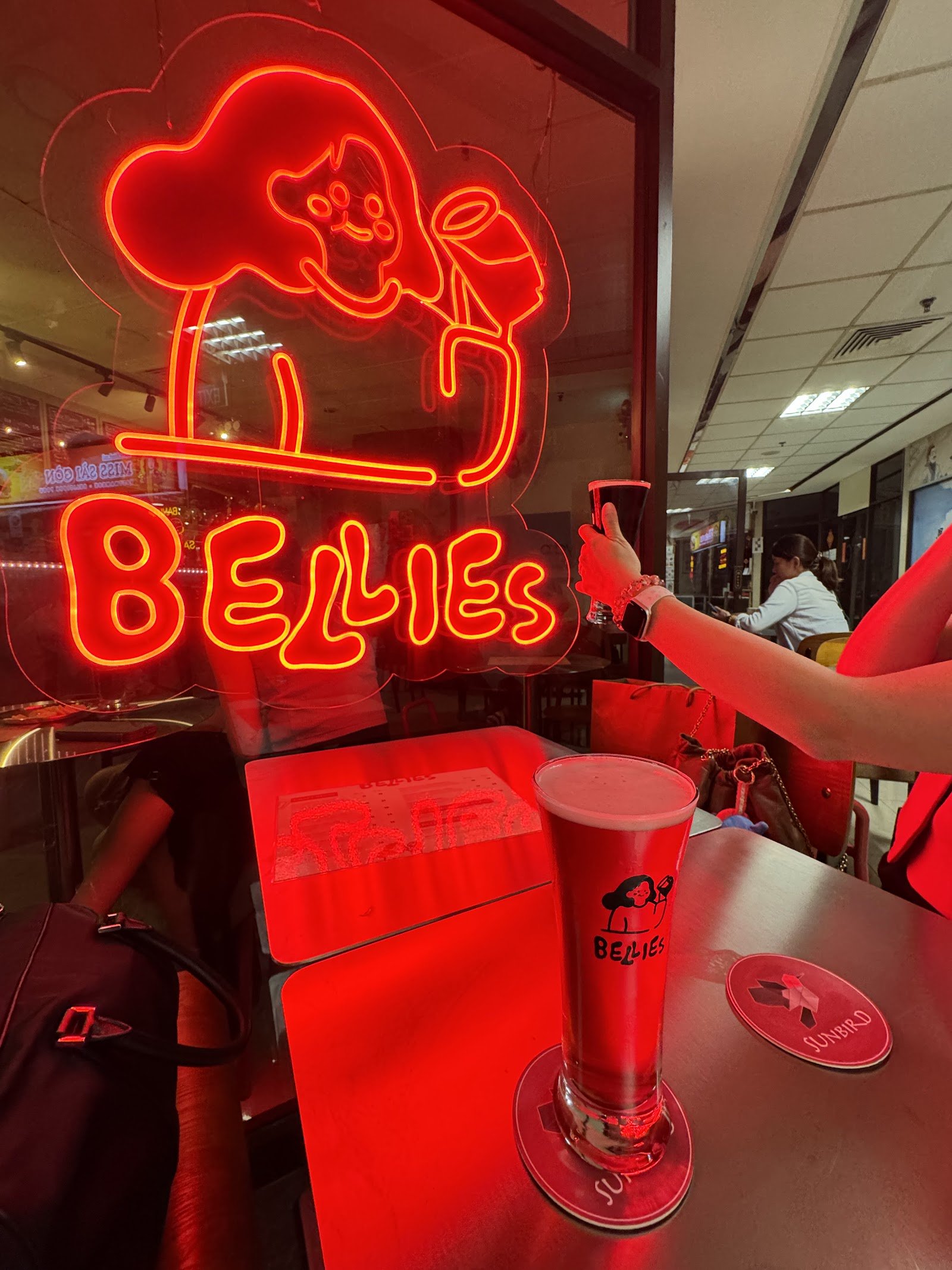 Bellies Craft Beer photo 4
