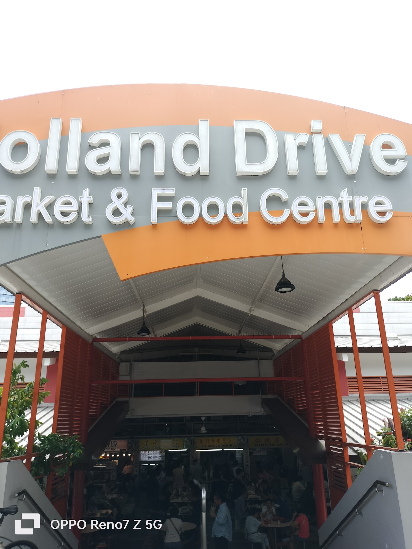 Holland Drive Market & Food Centre