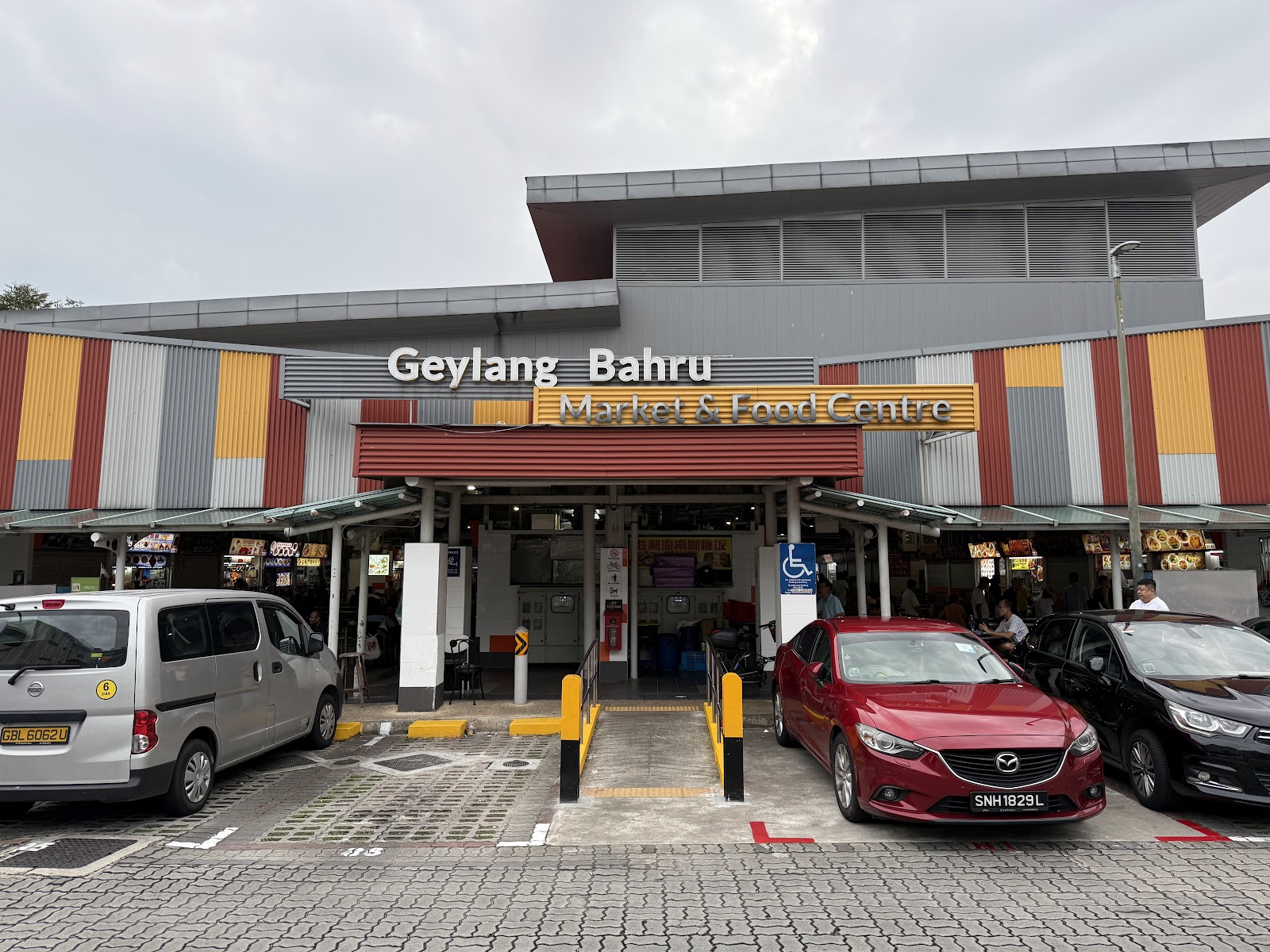 Geylang Bahru Market & Food Centre
