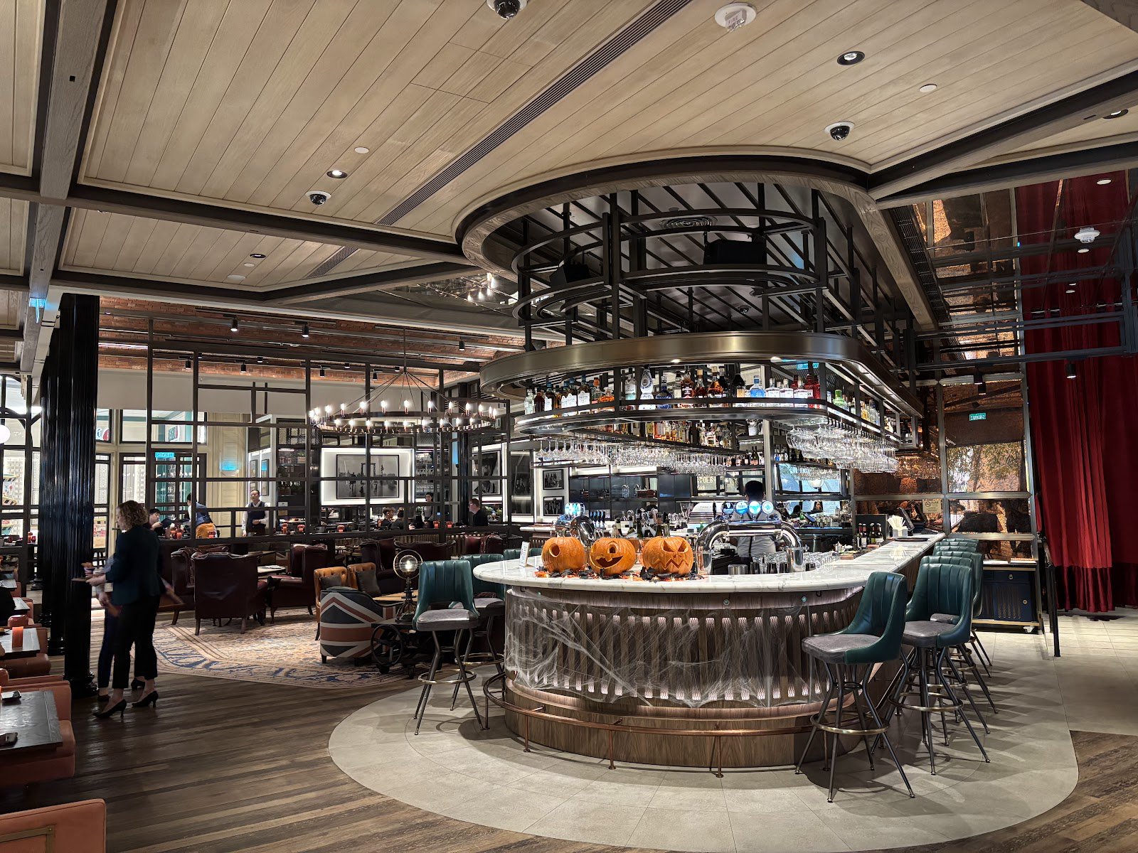 Gordon Ramsay Pub & Grill photo 1