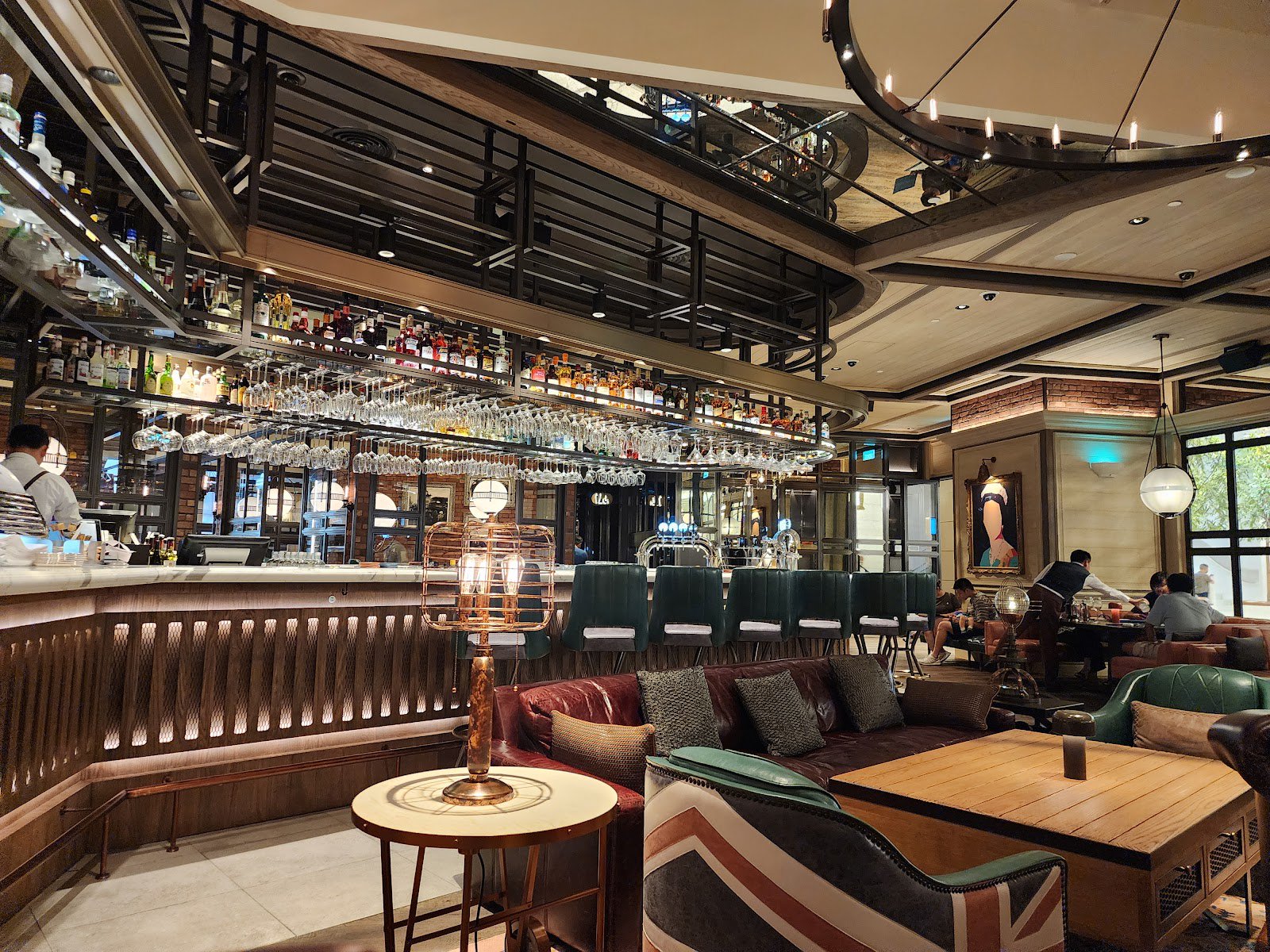 Gordon Ramsay Pub & Grill photo 8