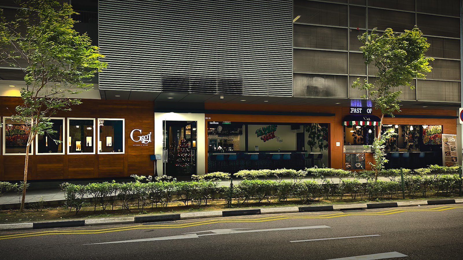 Gigi Gastrobar & Bistro - The Sail at Marina Bay