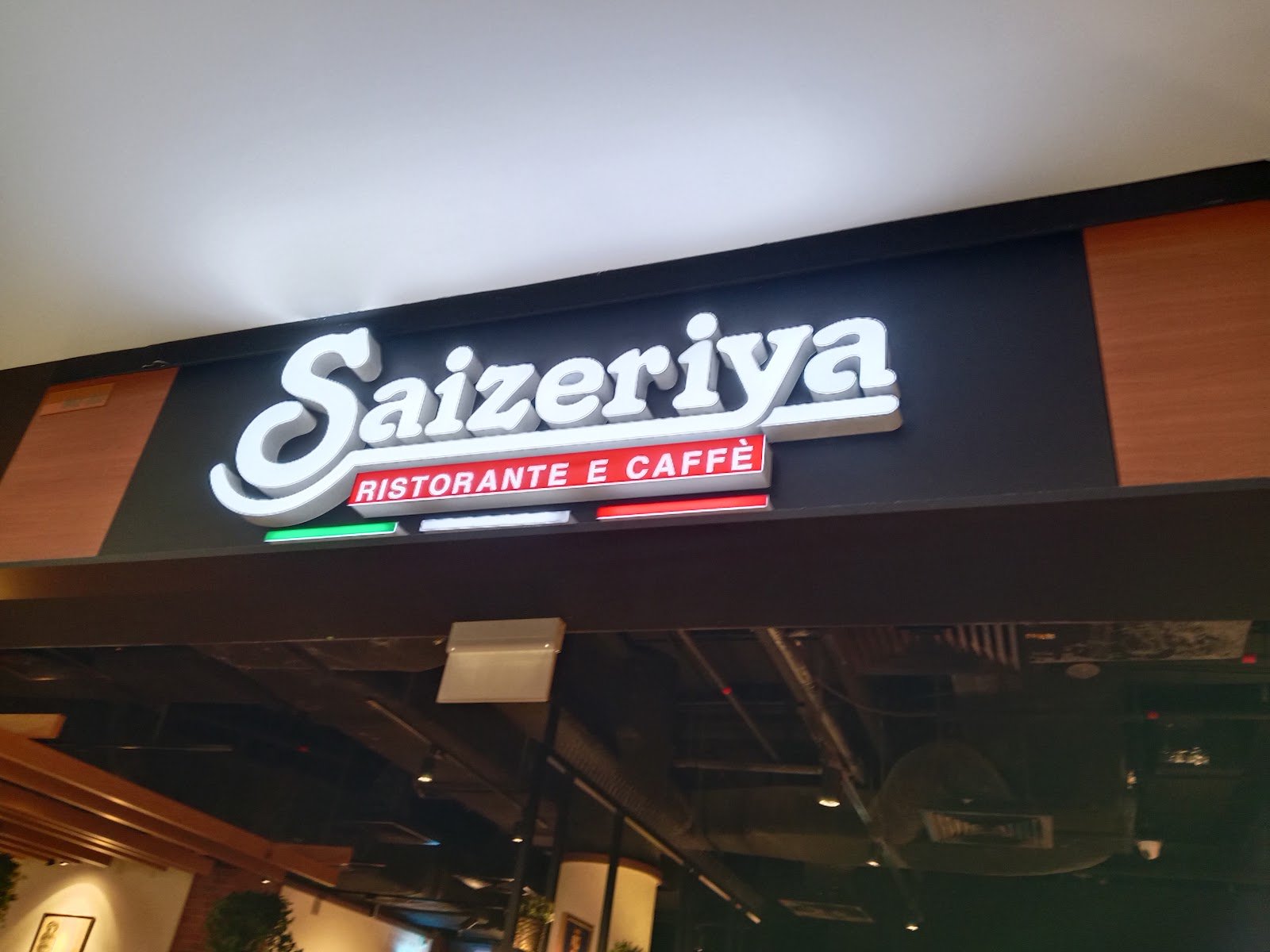 Saizeriya - Marina Square