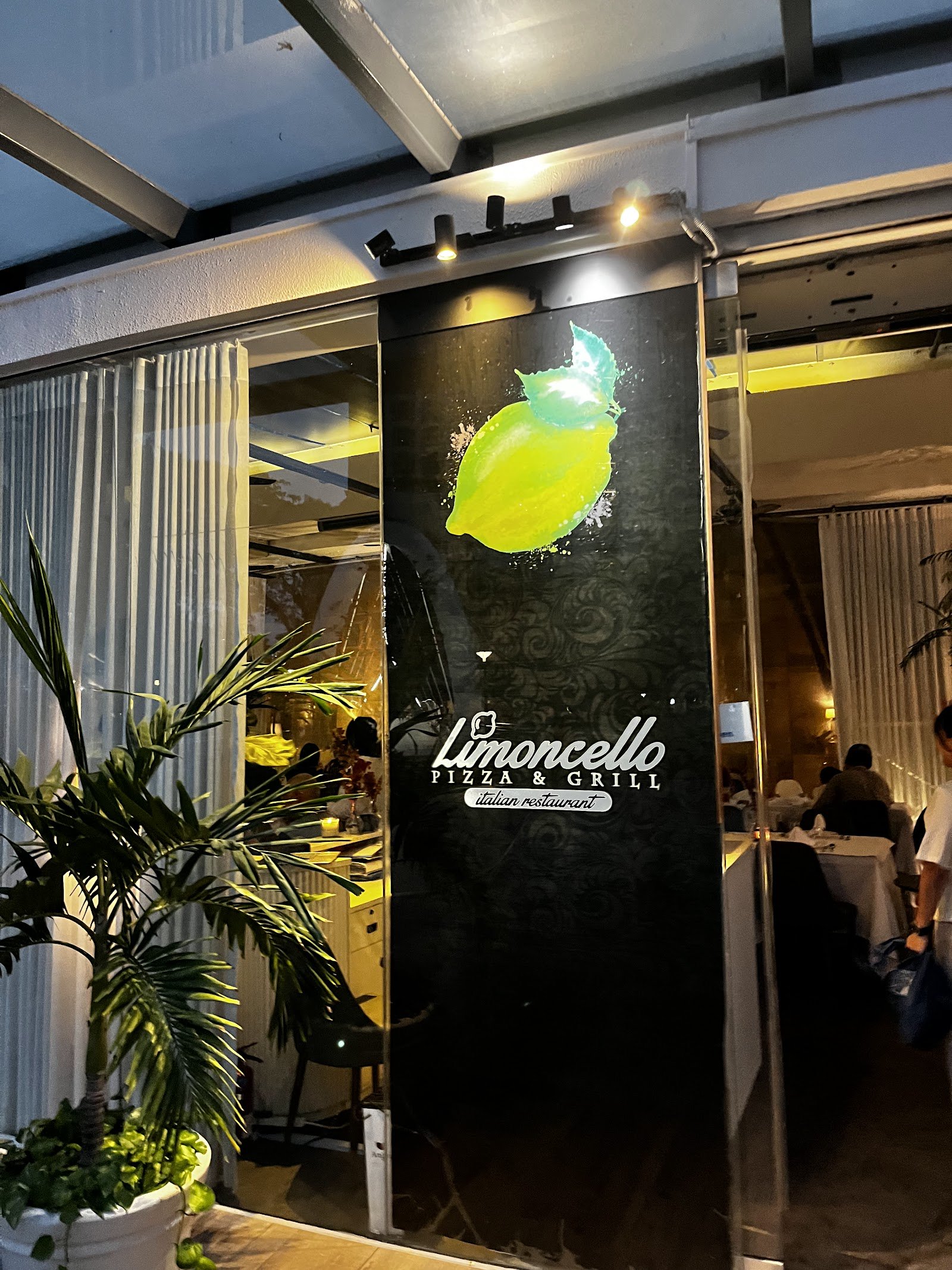 Limoncello Pizza & Grill photo 5