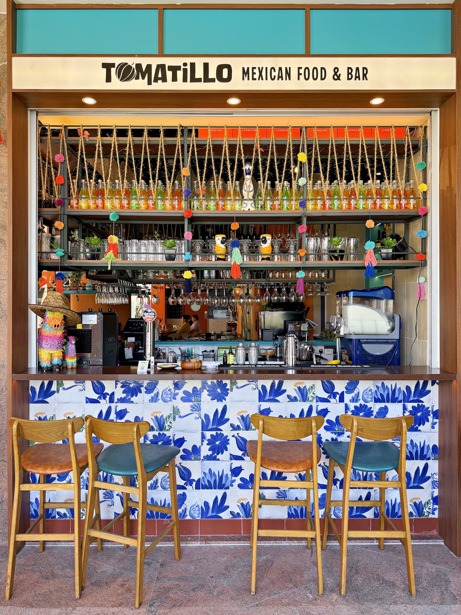 TOMATILLO Mexican Food & Bar