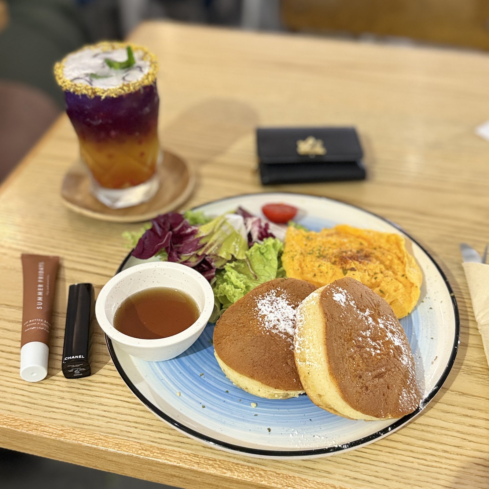 6 Letter Brunch photo 2
