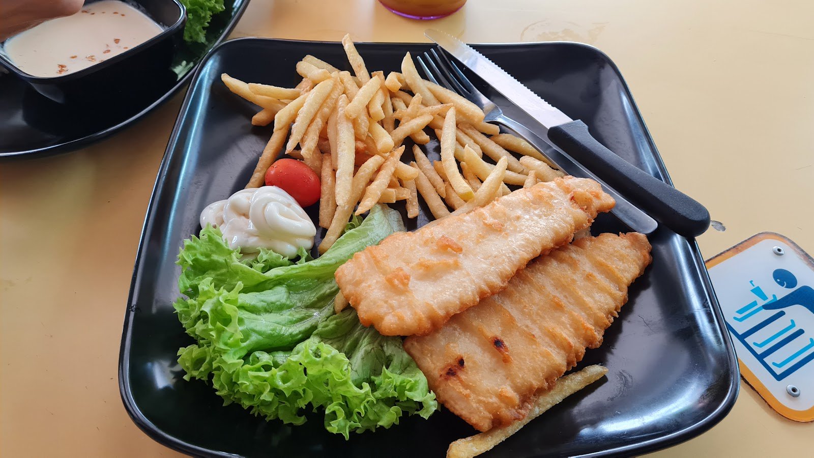 D&E Fusion Western Food