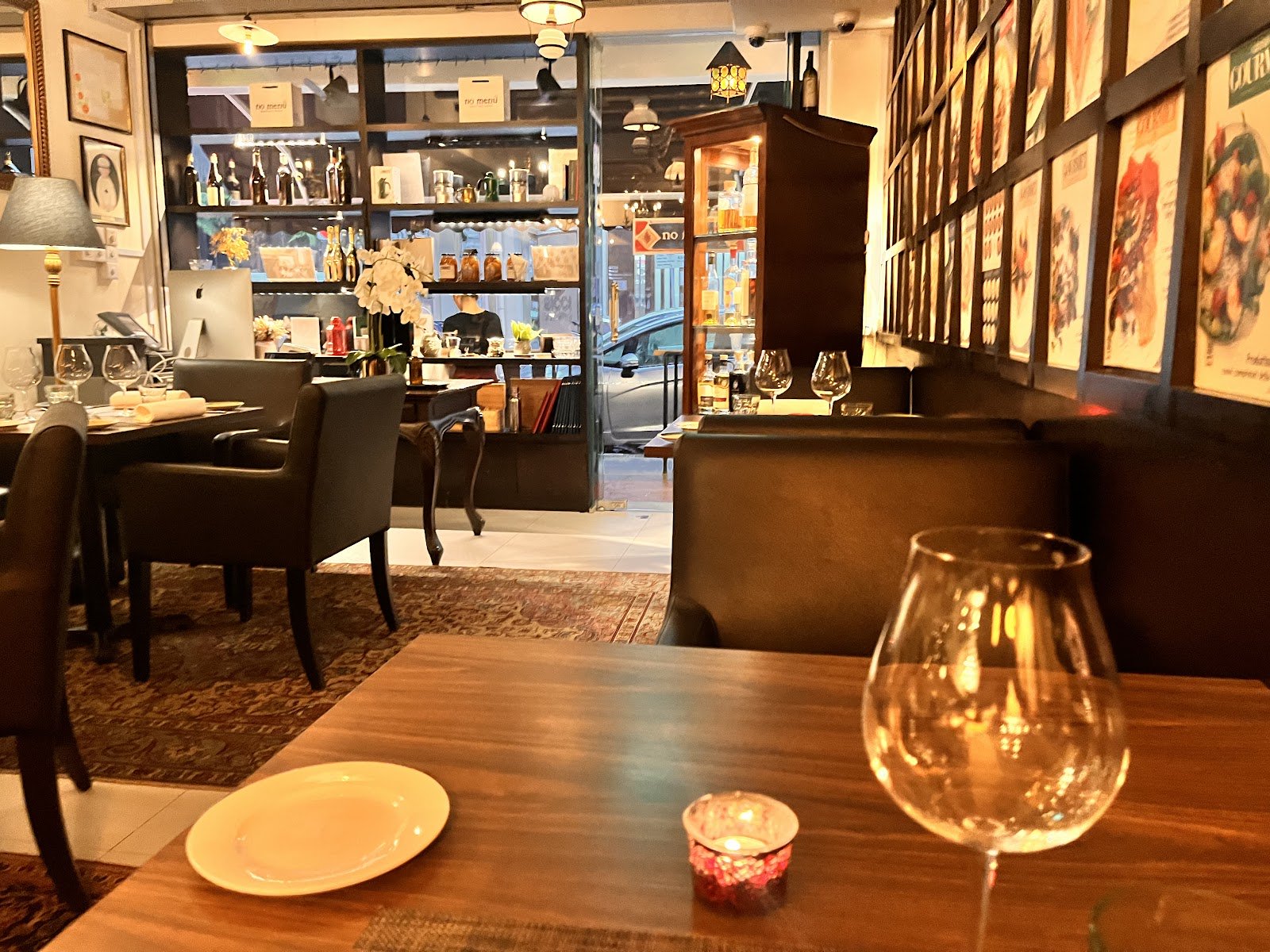 No Menu Restaurant