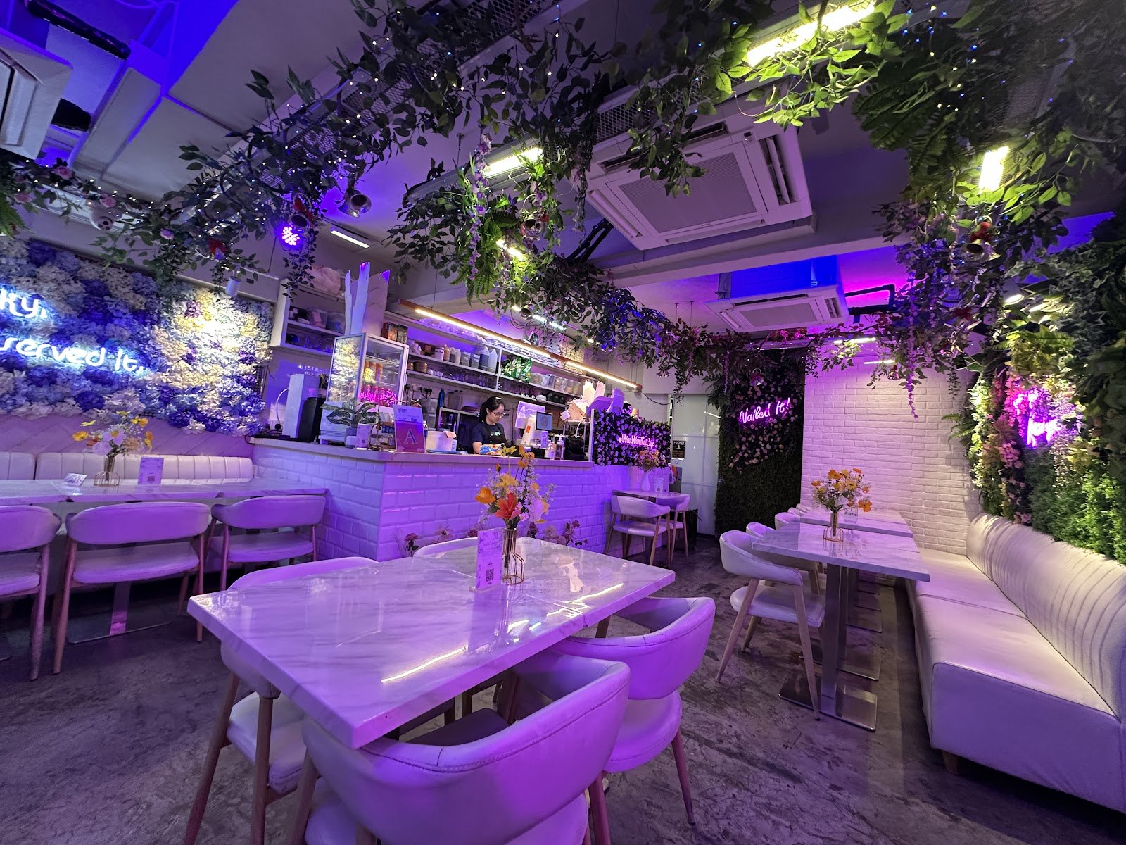 Wan Wan Thai Cafe photo 4