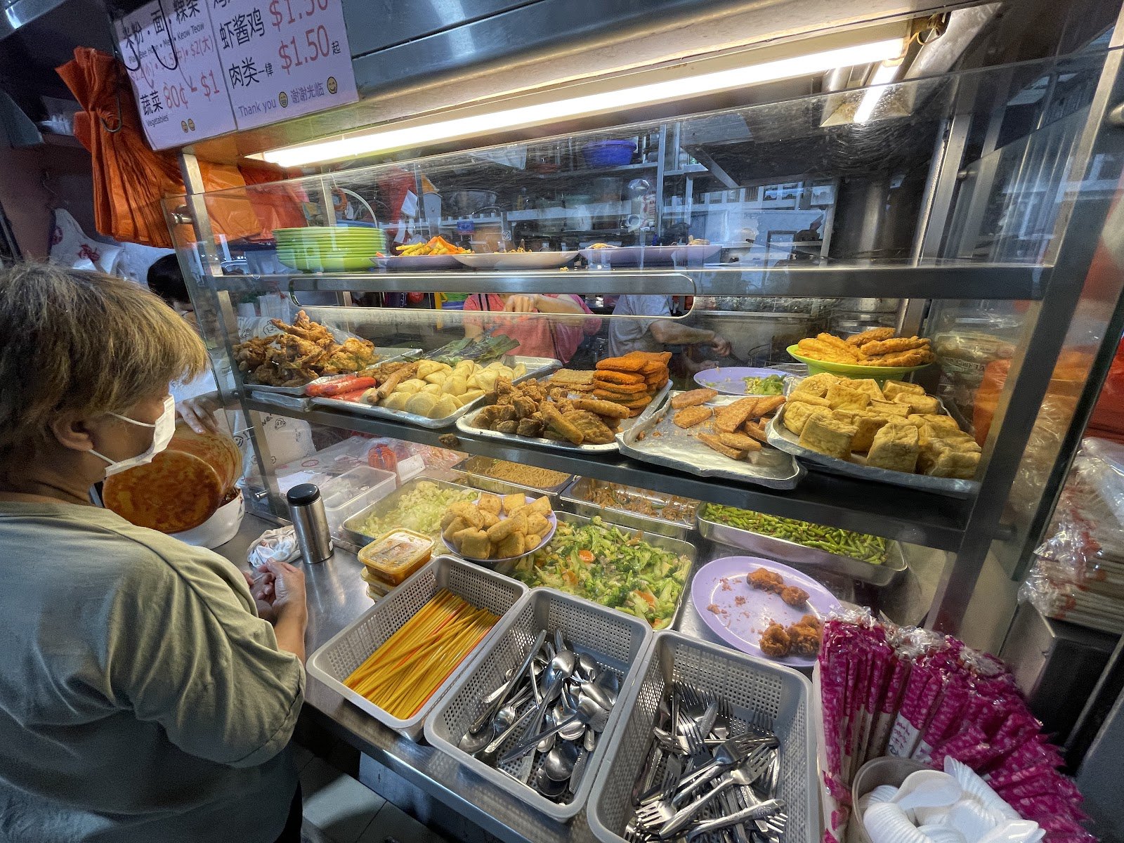 Long Xing Economic Bee Hoon • Nasi Lemak