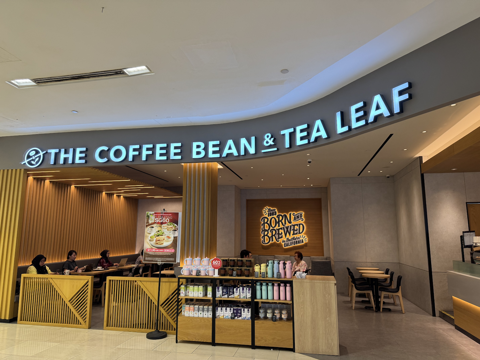 The Coffee Bean & Tea Leaf