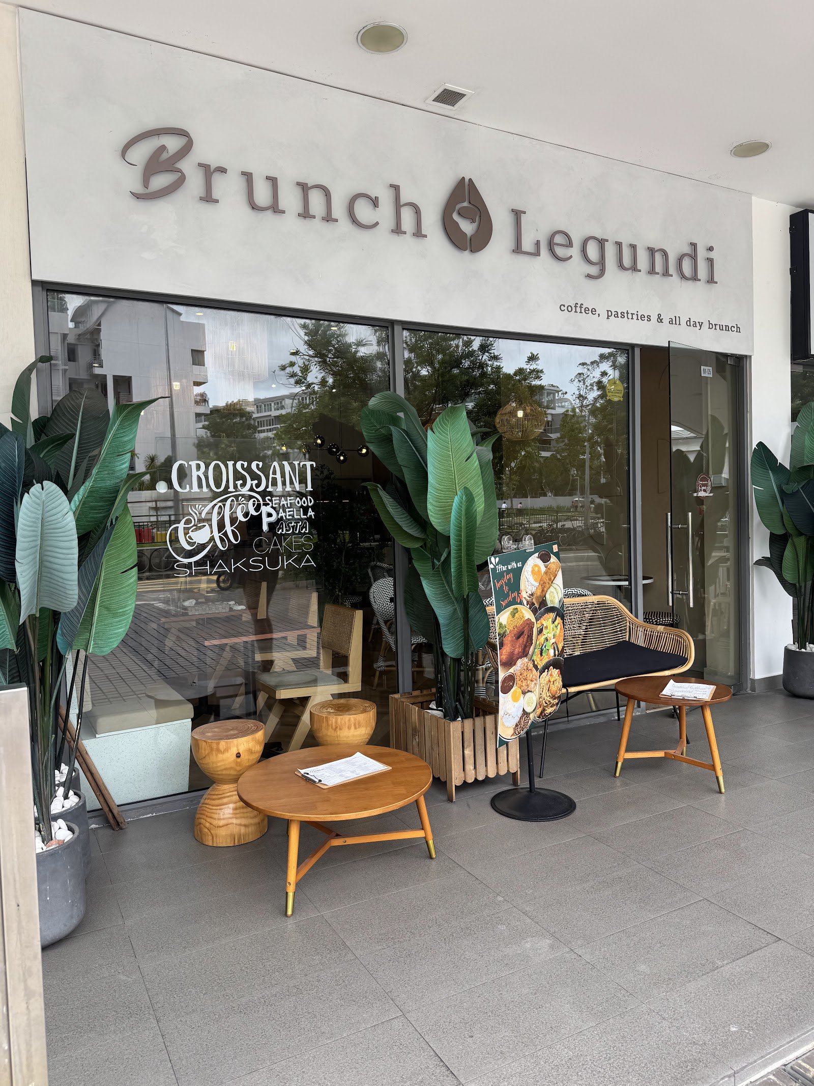 Brunch at Legundi