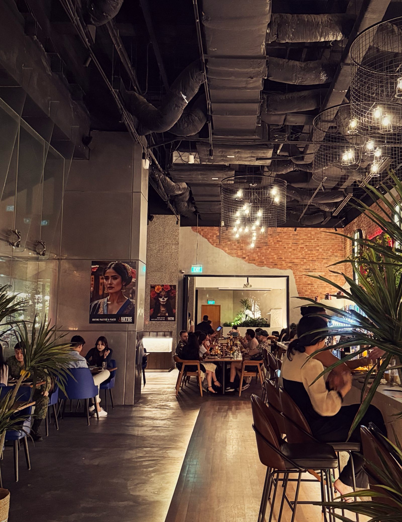 Vatos Kitchen & Bar