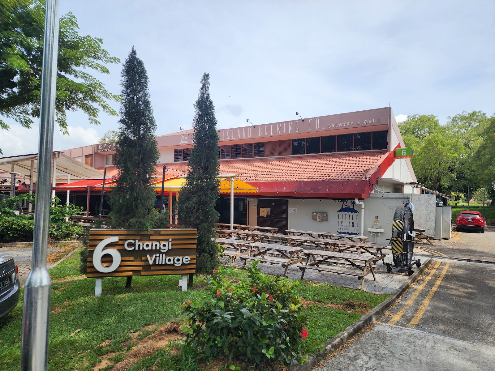 Little Island Brewing Co @ Changi Village photo 9