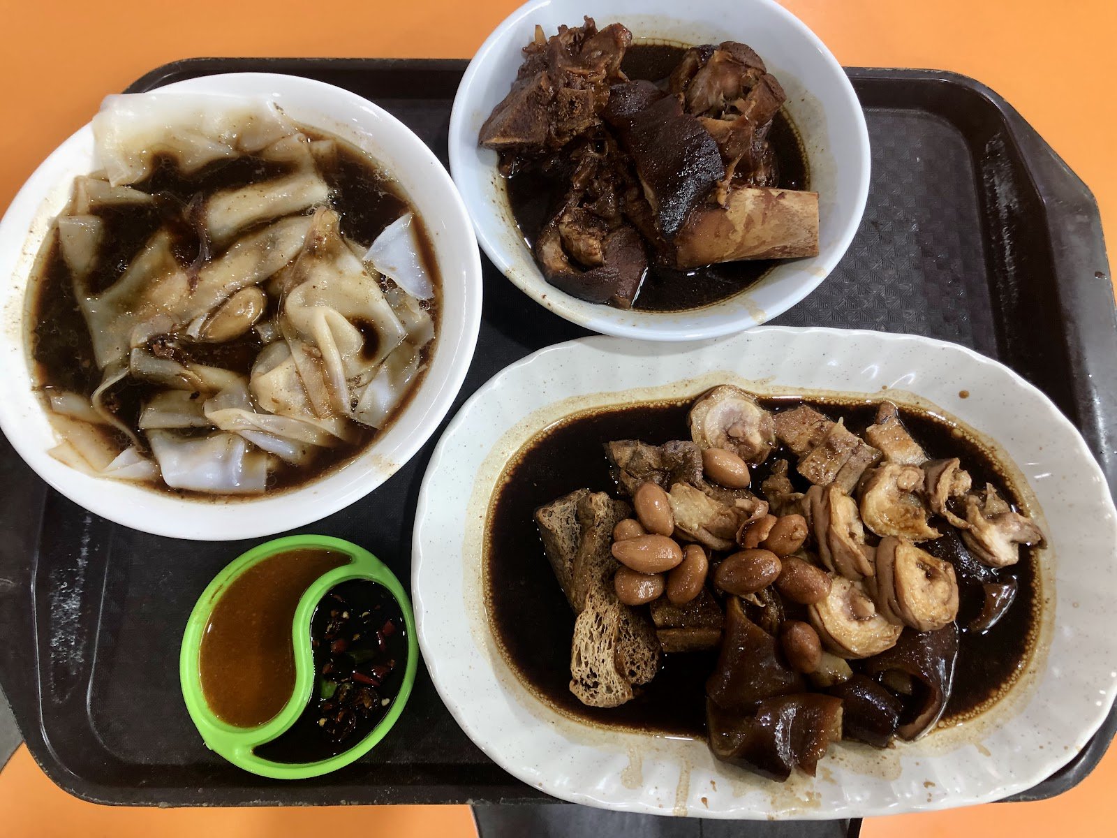 Hua Shun Bak Ku Teh 華顺肉骨茶