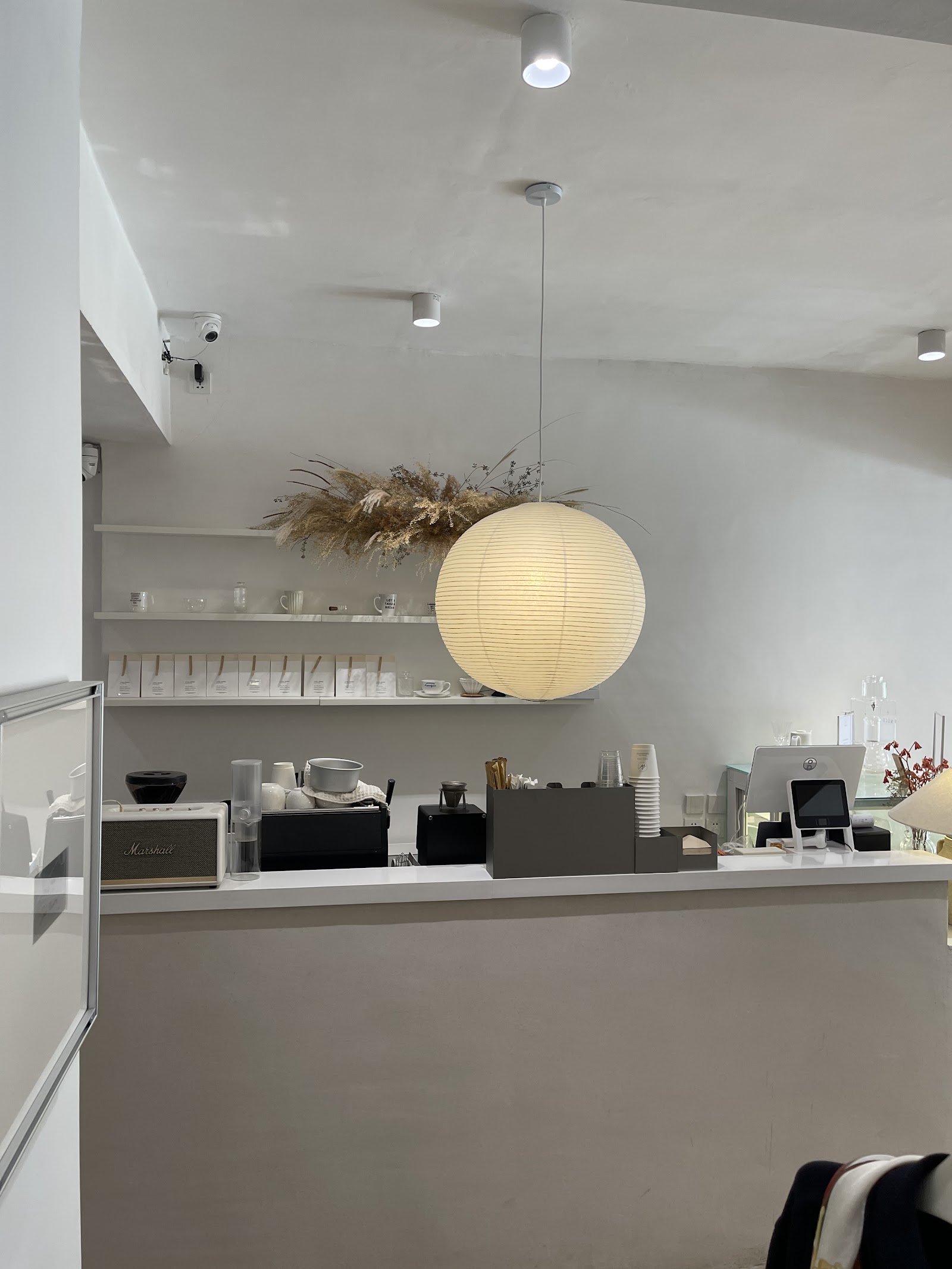 weco vintage and cafe photo 2