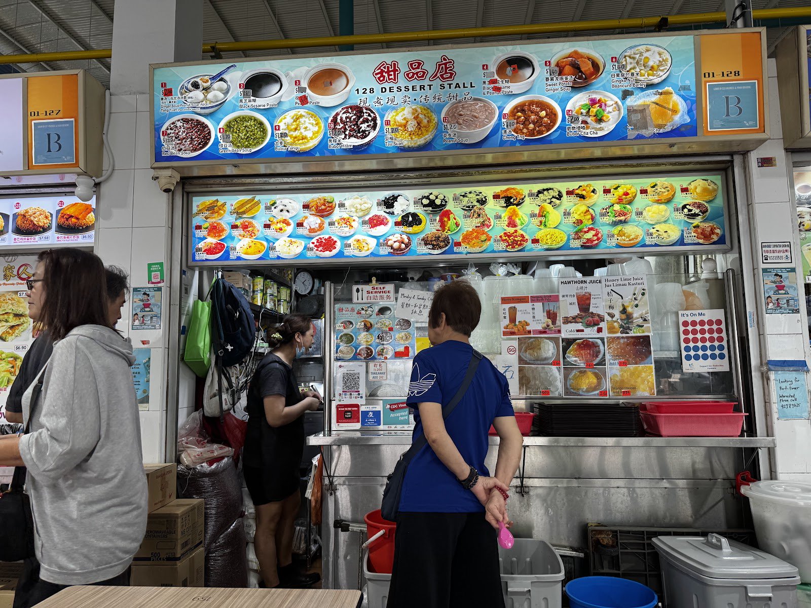 128 Dessert Stall