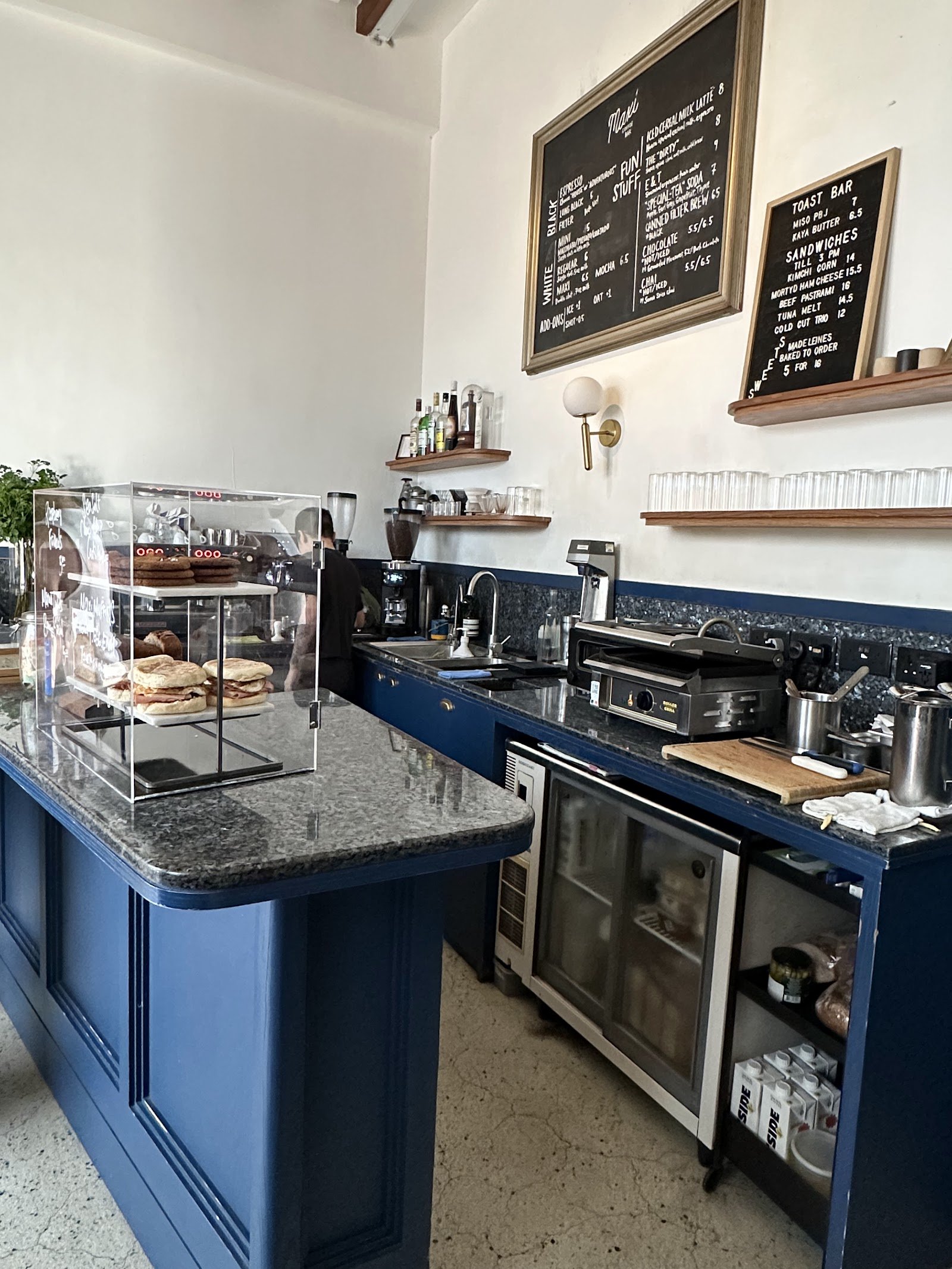 Maxi Coffee Bar photo 6