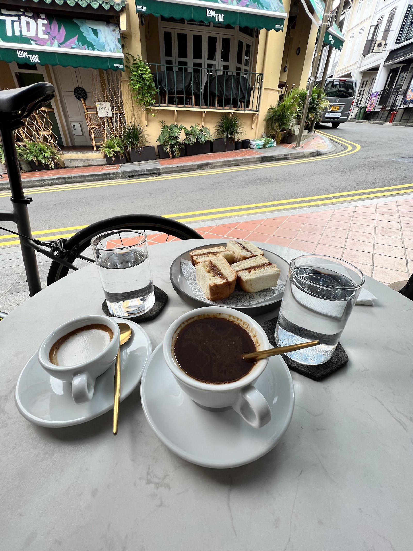 Maxi Coffee Bar photo 2
