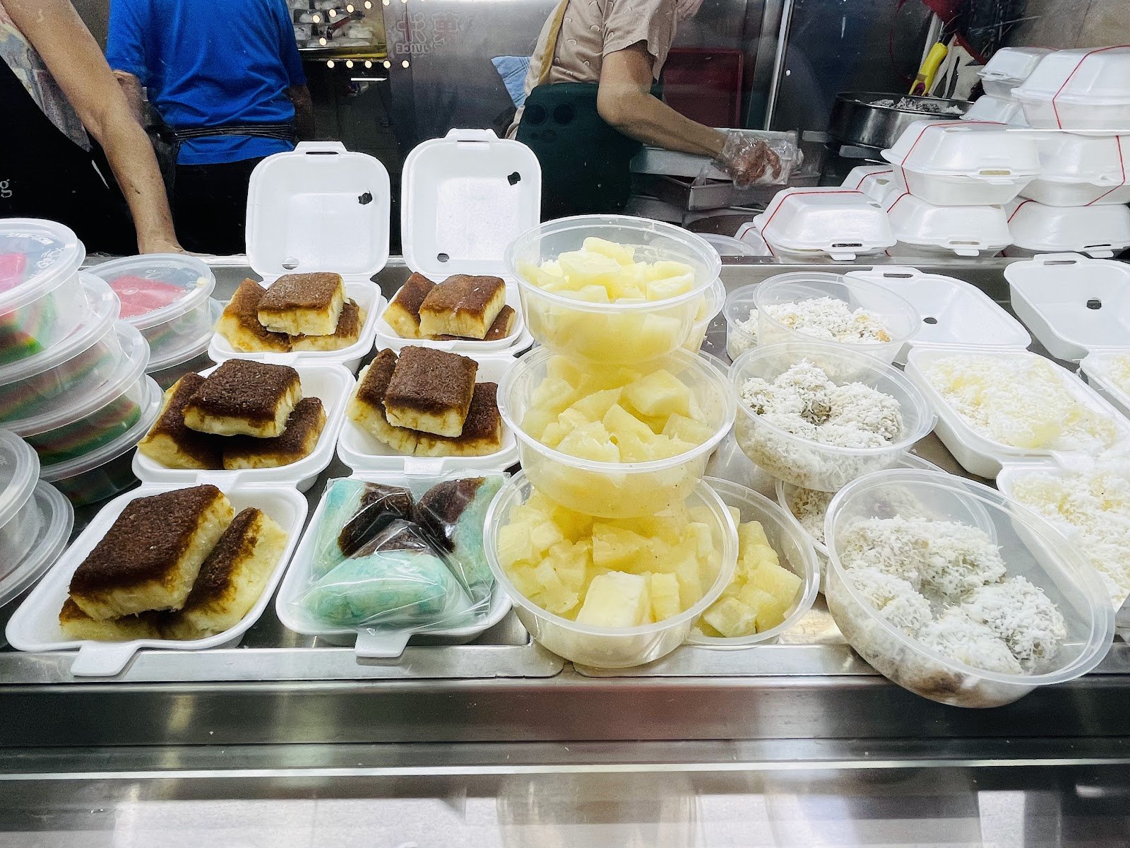Heng Heng Ondeh-Ondeh & Tapioca Cake photo 1