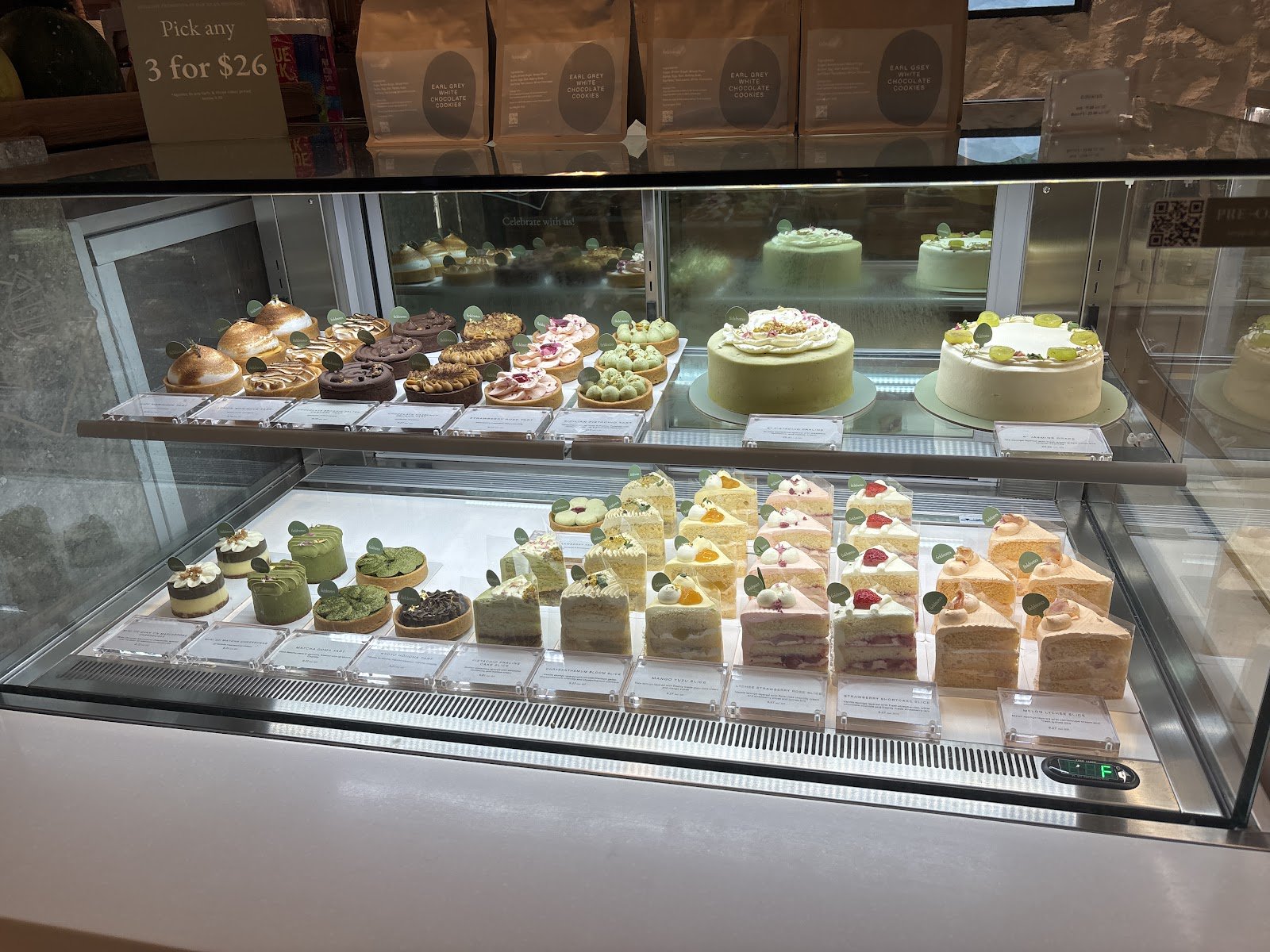 Fieldnotes, Raffles City photo 5