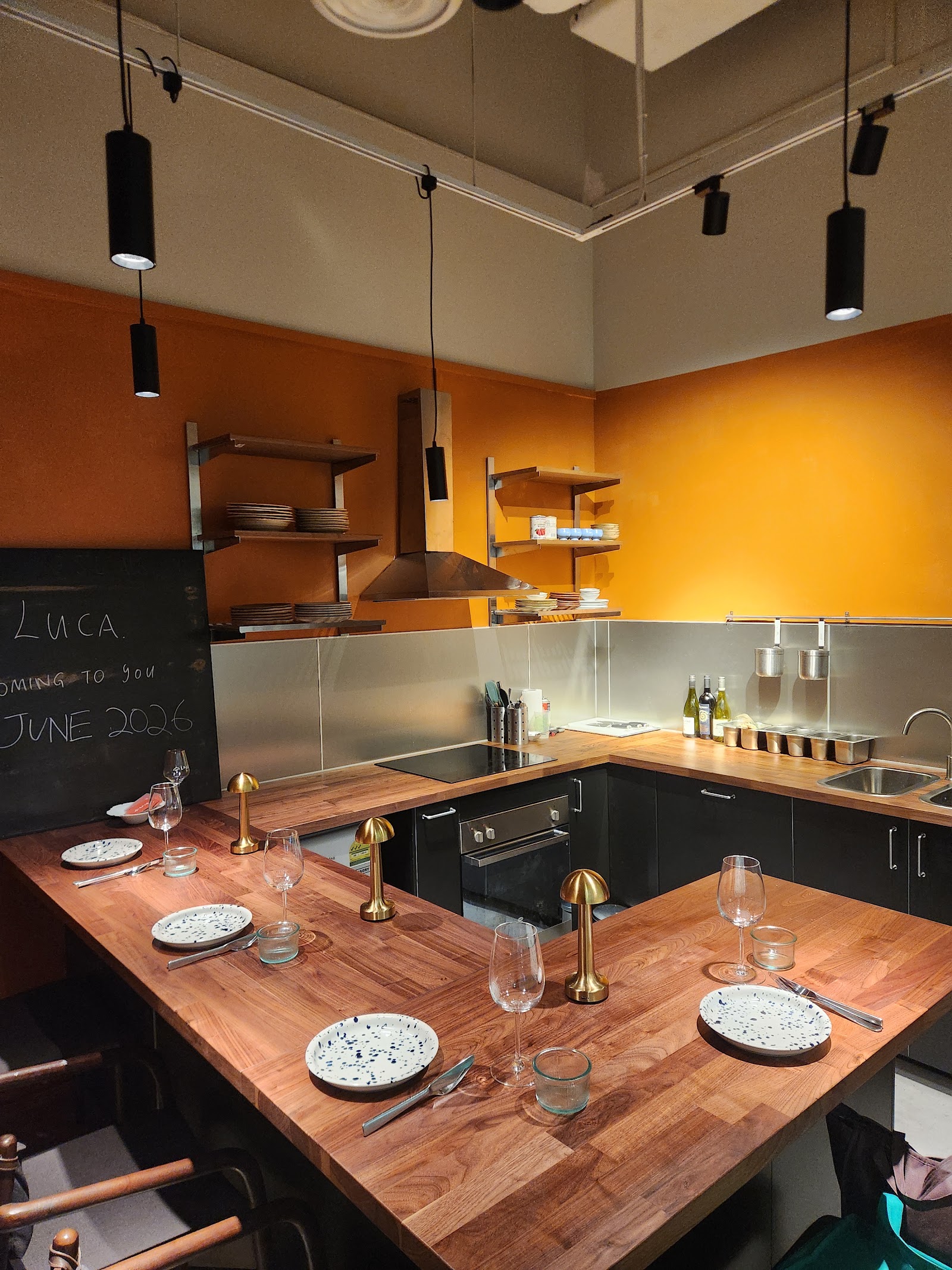 Luca Dining