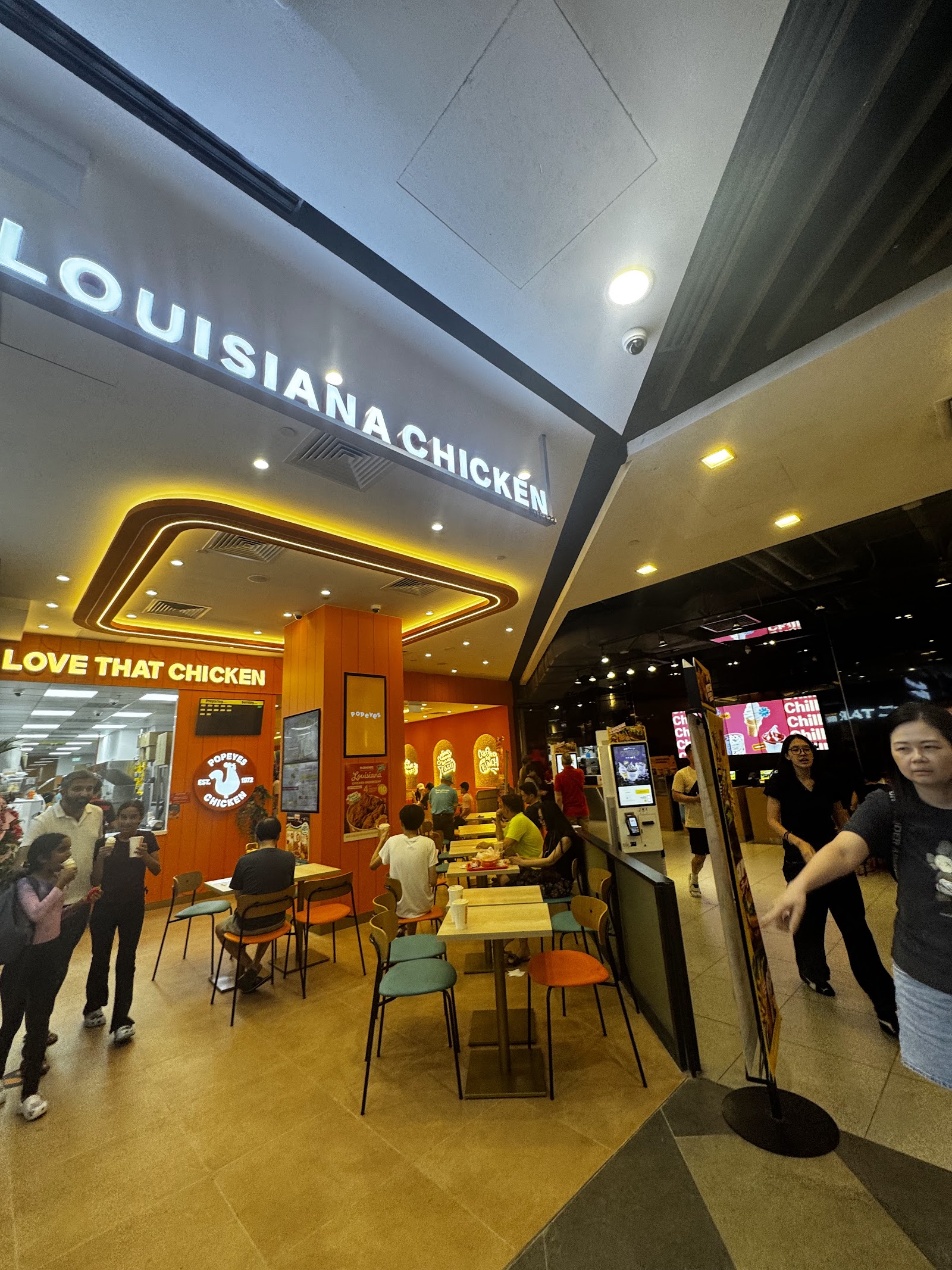 Popeyes Great World City