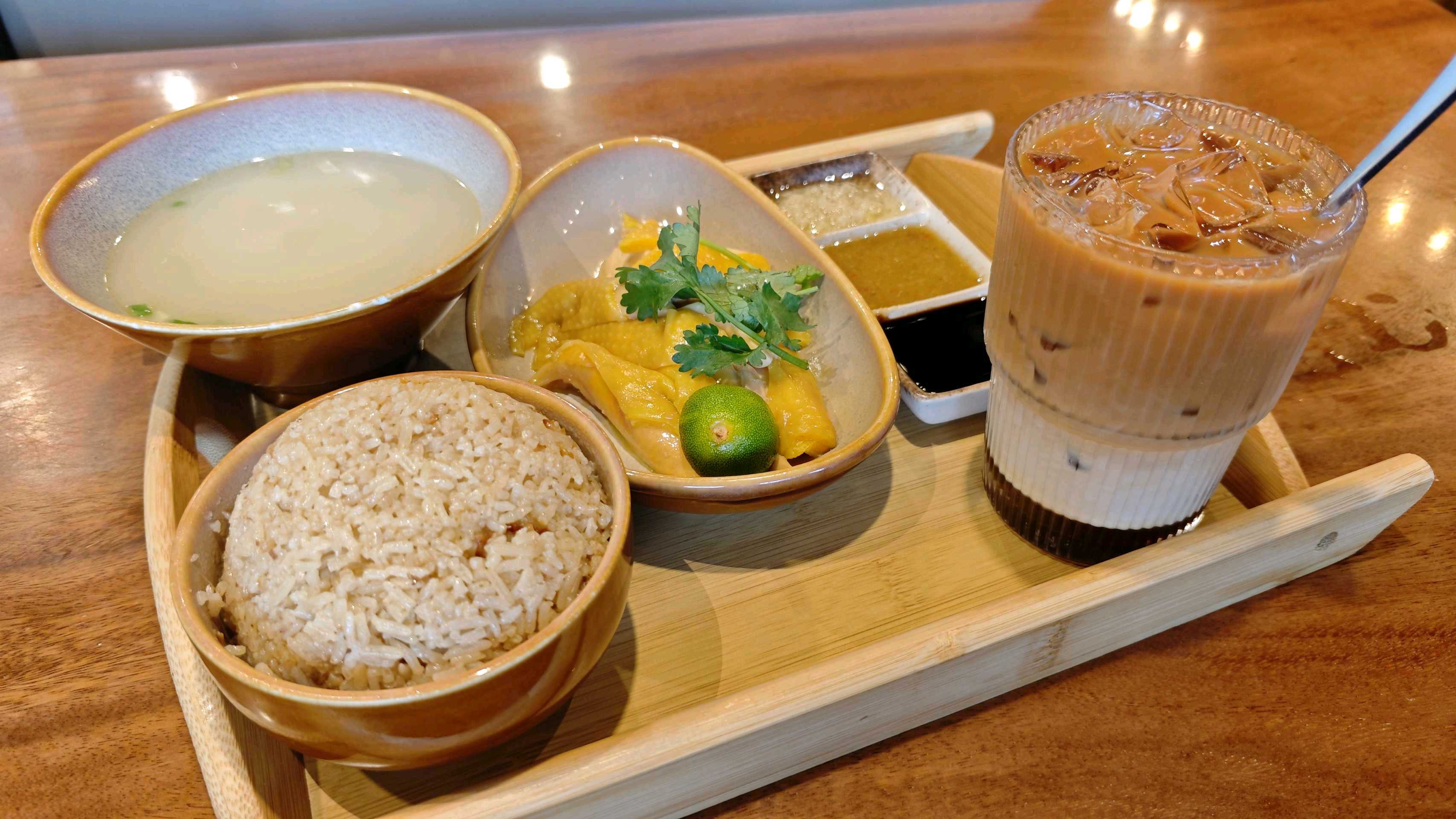 招牌海南雞飯