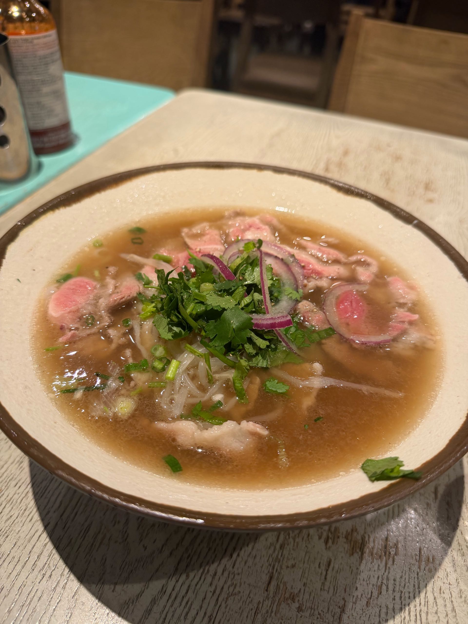 生牛肉越南河粉
